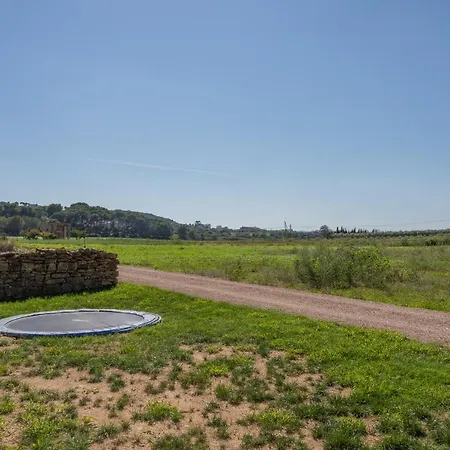 Masos De Con Parking Y Piscina Villa